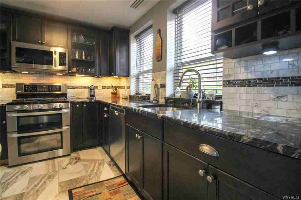 10 Marina Park S - Photo 2 of 36