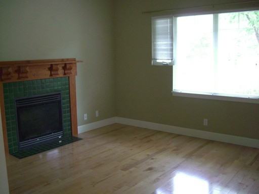 37 Henry Rd - Photo 3 of 6