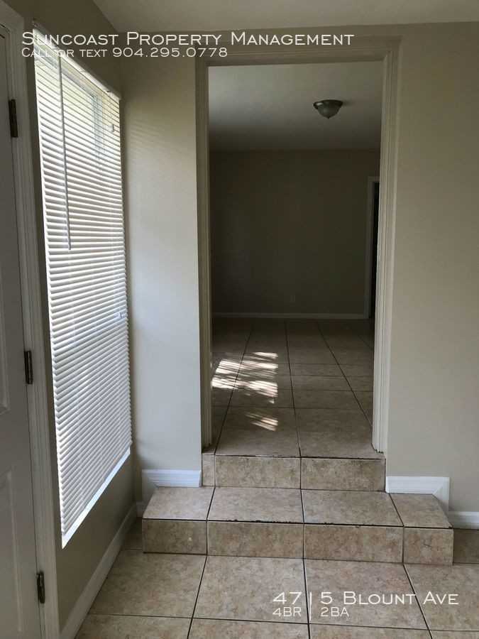 4715 Blount Ave - Photo 2 of 20