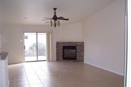 1041 E Monroe St - Photo 3 of 10