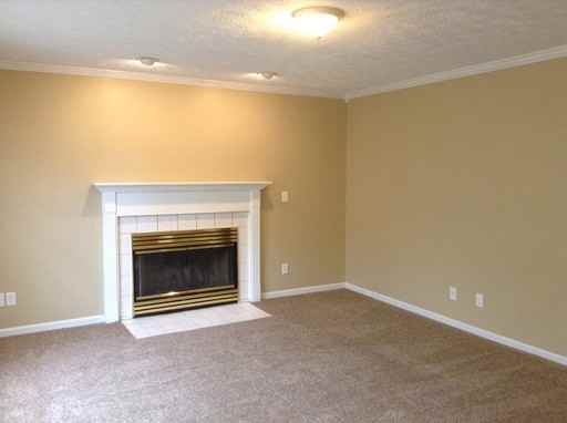 205 Brookside Dr - Photo 3 of 18