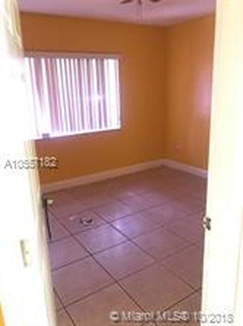 12912 NE 7th Ave - Photo 3 of 8