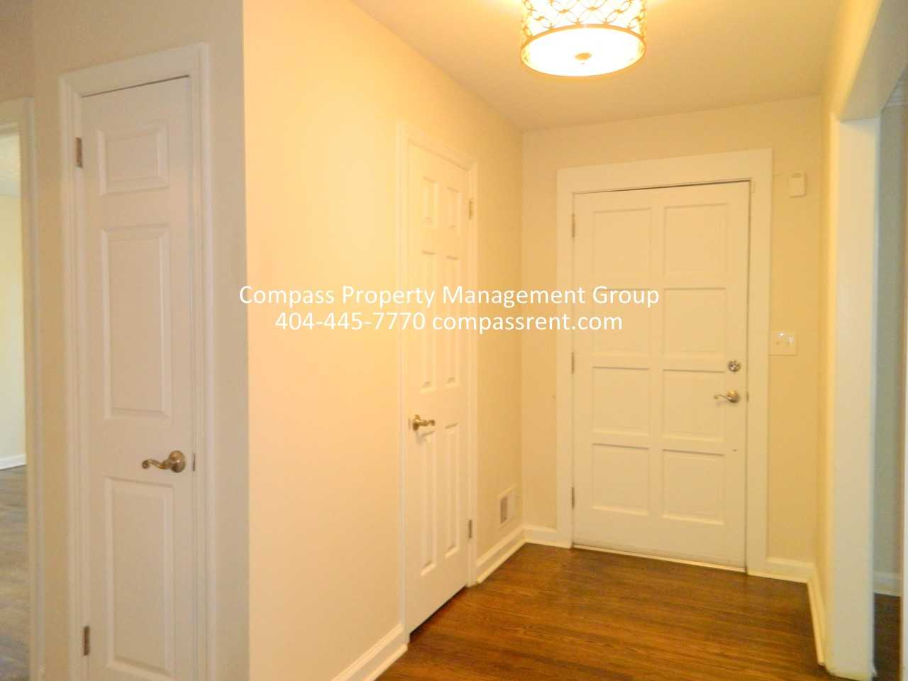 1877 Windsor Dr SW - Photo 2 of 24