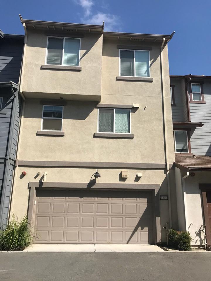 17050 St Anne Ln - Photo 2 of 17