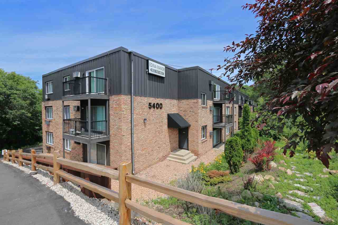 Edina Manor Apartments - Photo 5 of 48