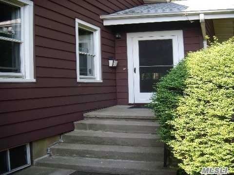 2356 Pershing Blvd - Photo 3 of 6