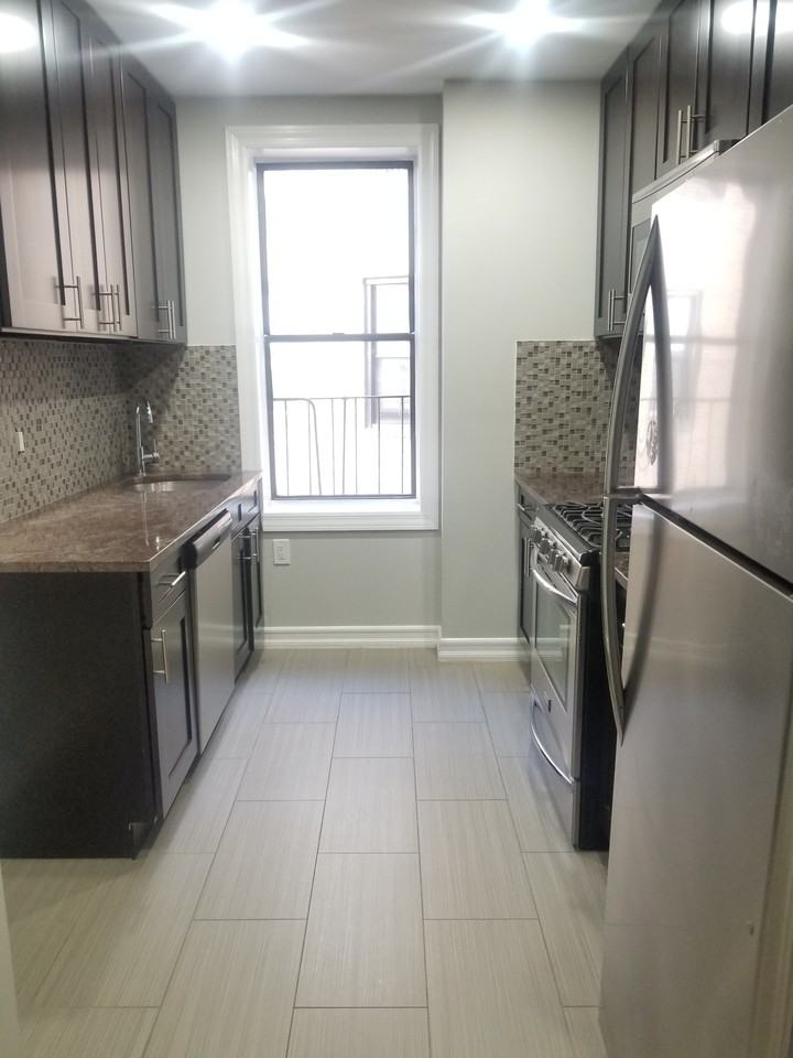 201 Eastern Parkway #5p