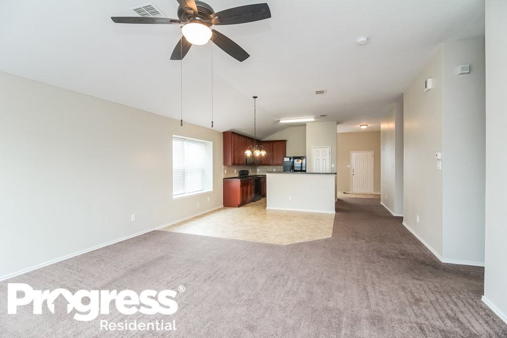 4844 Star Ridge Dr - Photo 3 of 15