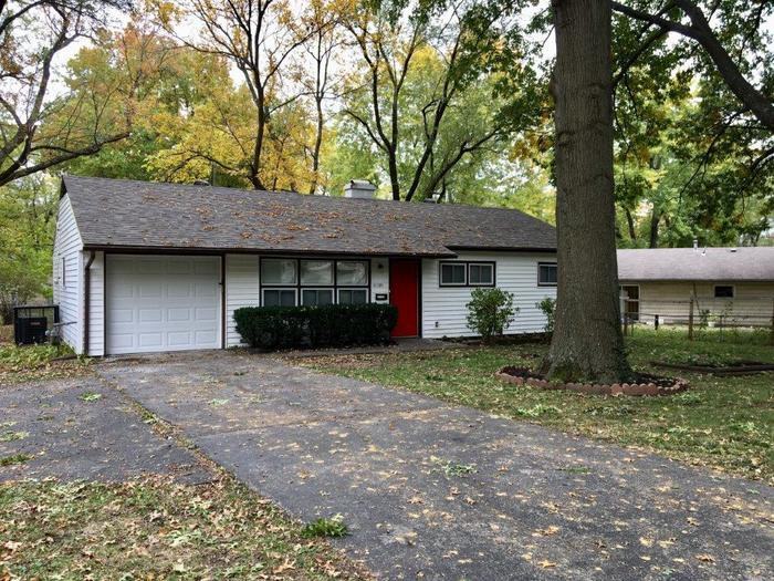 11121 Winchester Ave - Photo 3 of 11