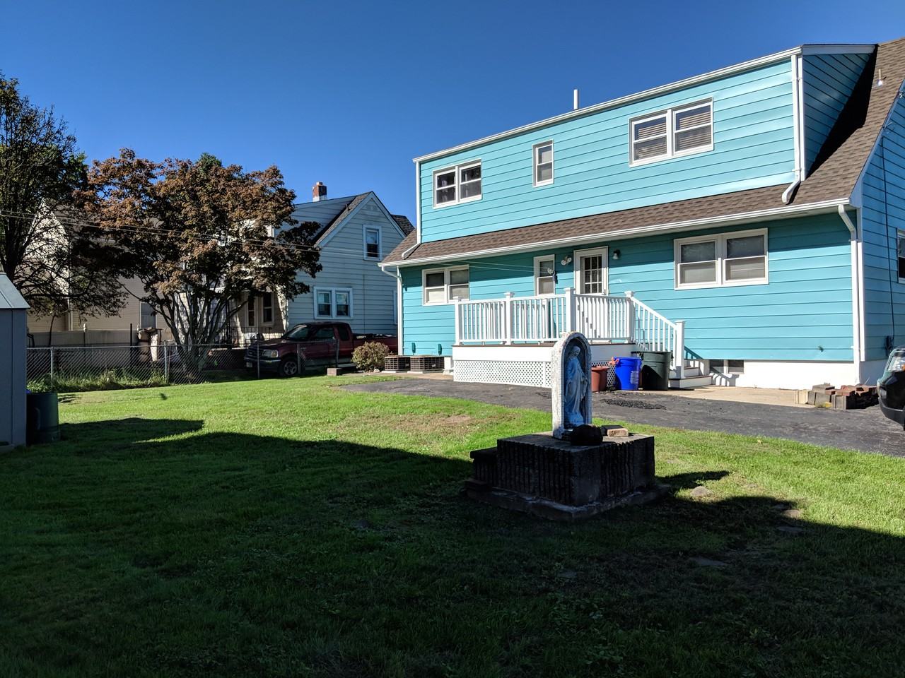 1905 W Camplain Rd - Photo 2 of 9