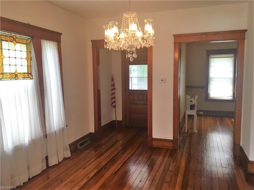 31 Garfield Ln - Photo 3 of 33