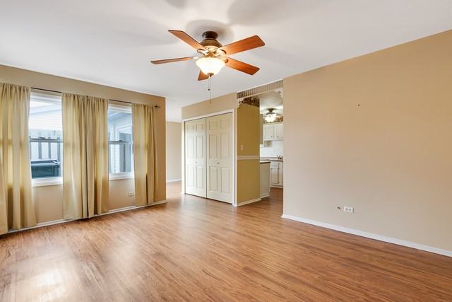 1710 Queensbury Cir #5853 - Photo 3 of 15