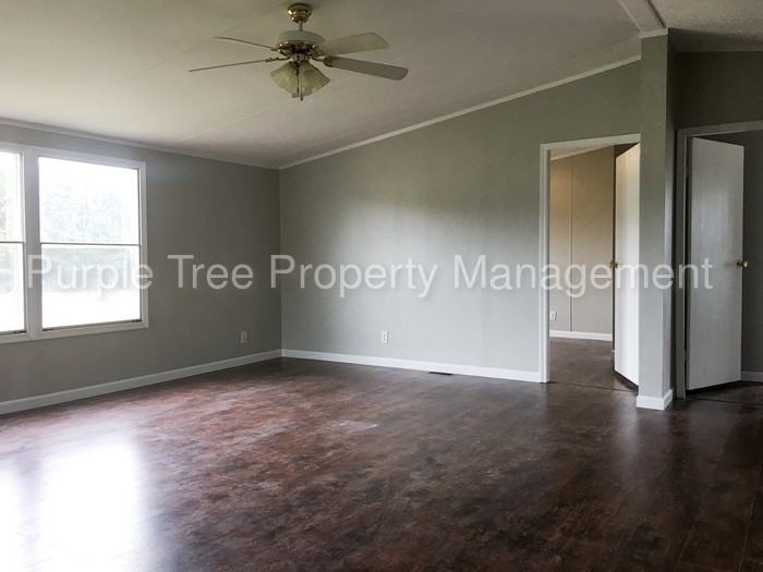 2379 Peeler Rd - Photo 3 of 9