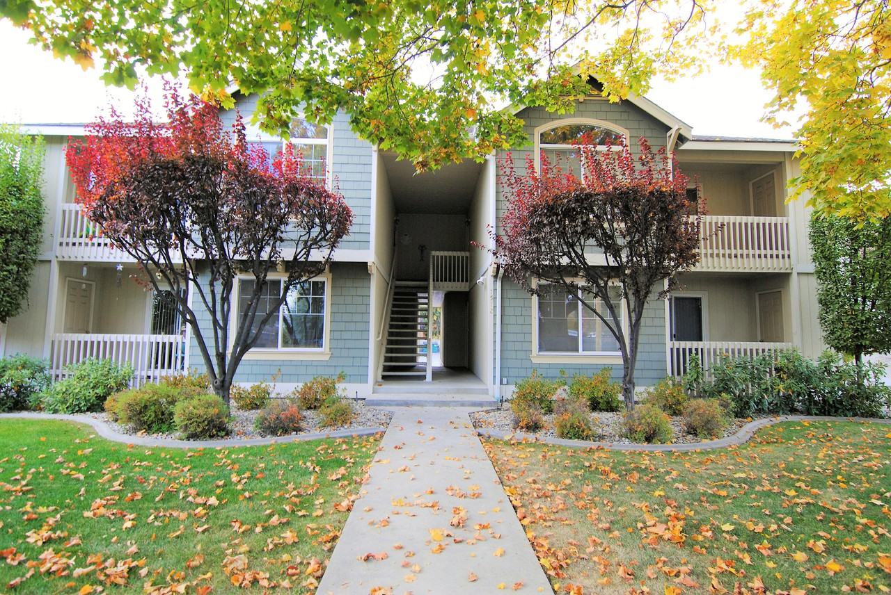 1518 N Ave, Wenatchee, WA 98801 2 Bedroom Apartment for Rent for