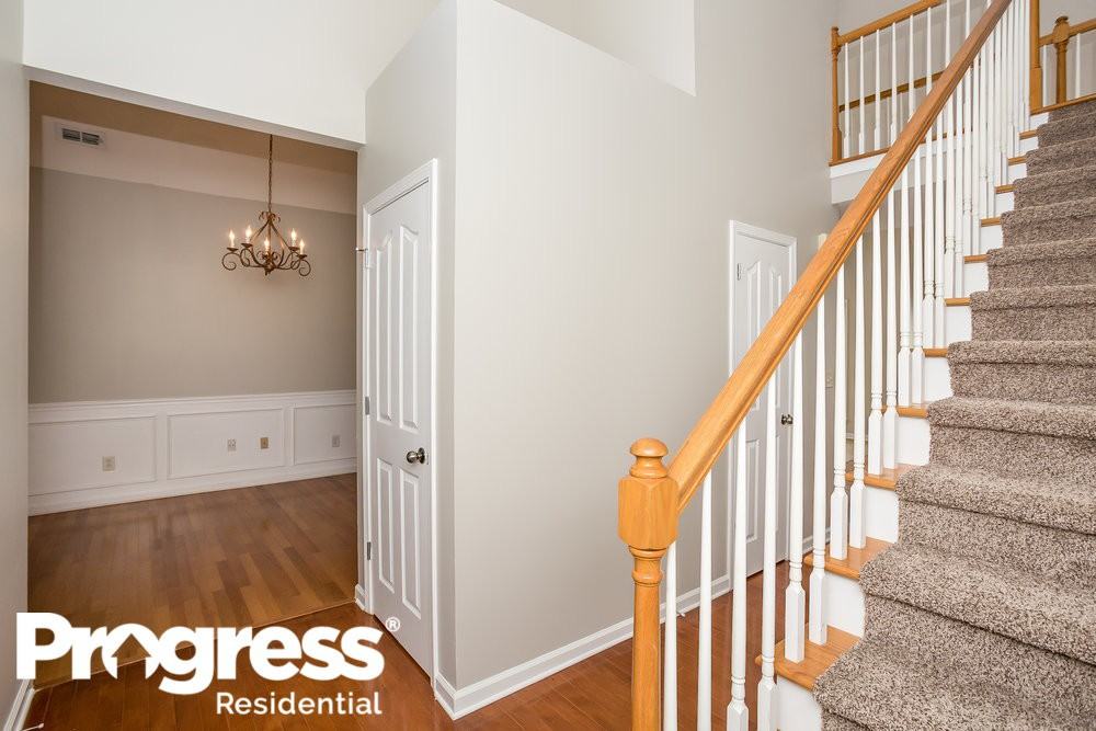 479 Haven Ridge Dr - Photo 3 of 16