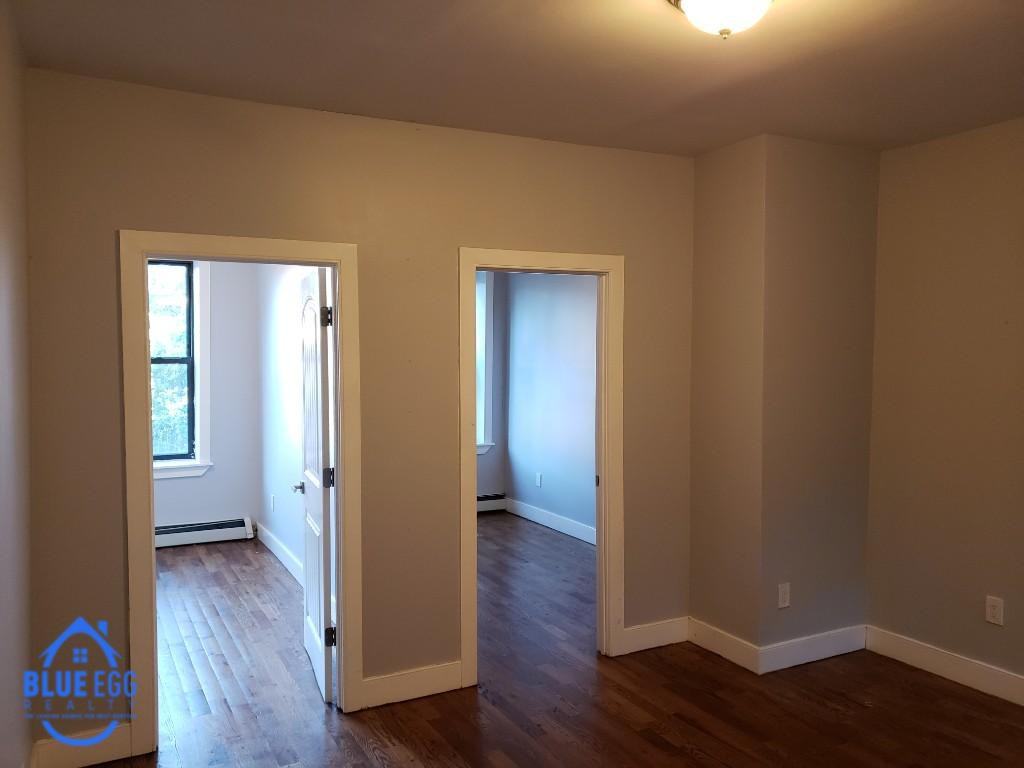 818 MacDonough St #2FF