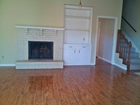 445 Longmeadow Dr - Photo 2 of 4