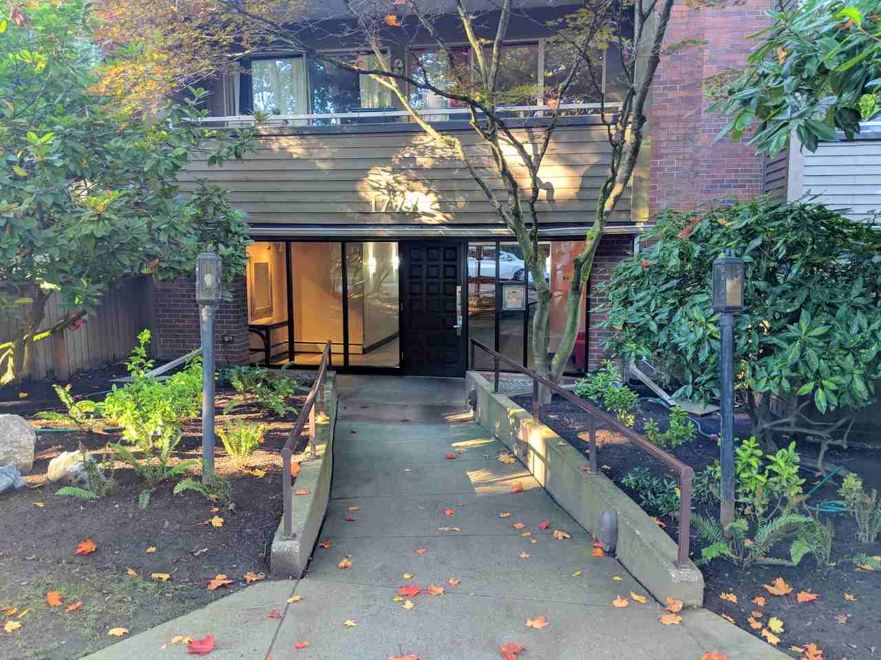 1777 West 13th Avenue