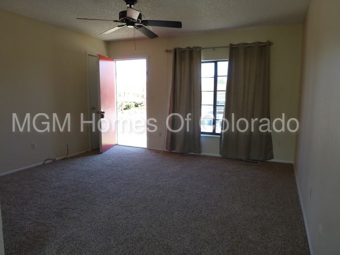 4835 S Taft St - Photo 3 of 12