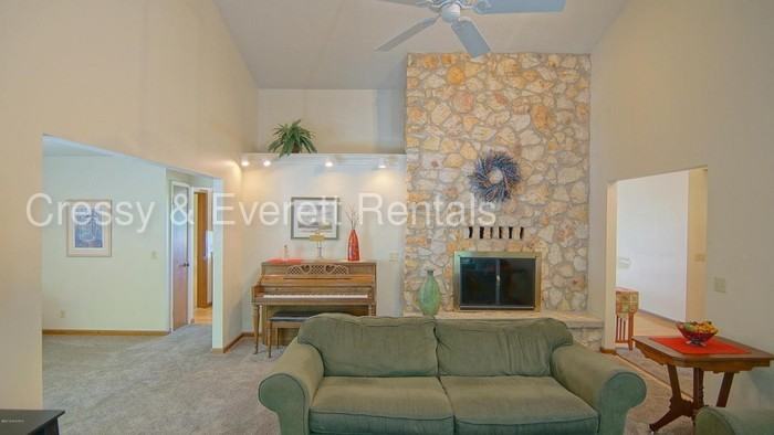 6926 Long Lake Rd - Photo 2 of 39