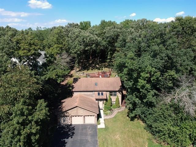 1180 Deerpath Ct - Photo 2 of 29