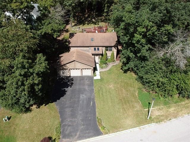 1180 Deerpath Ct - Photo 3 of 29