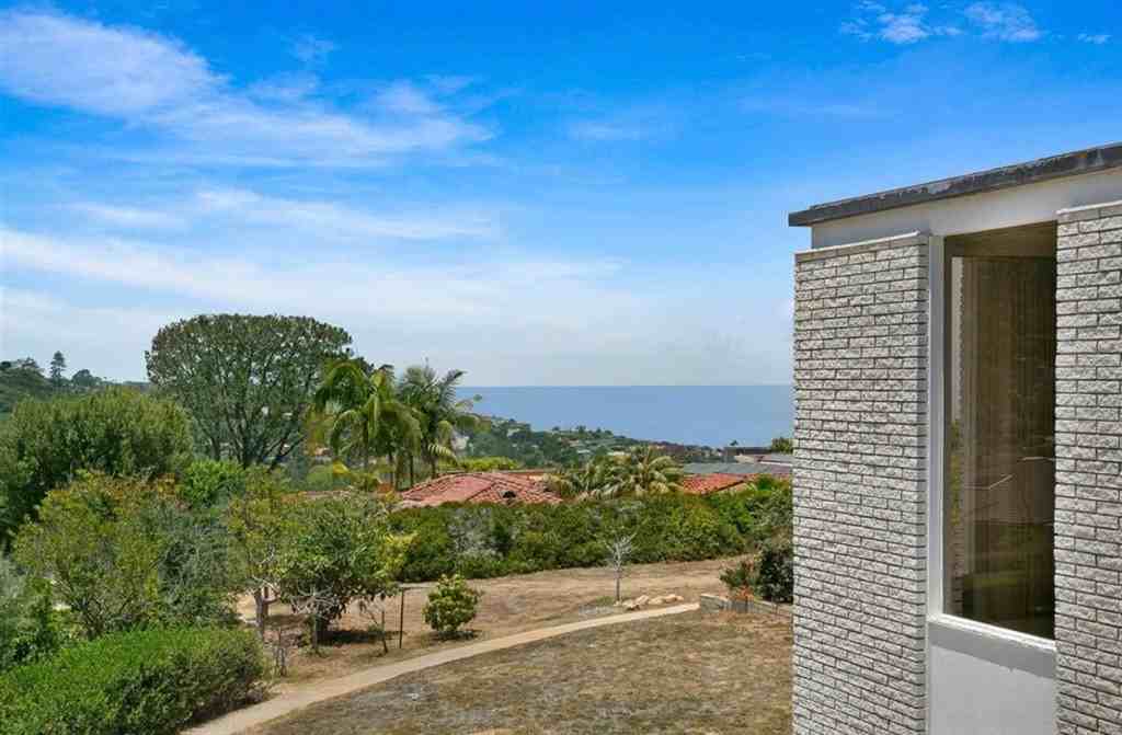 7834 Esterel Dr - Photo 2 of 19