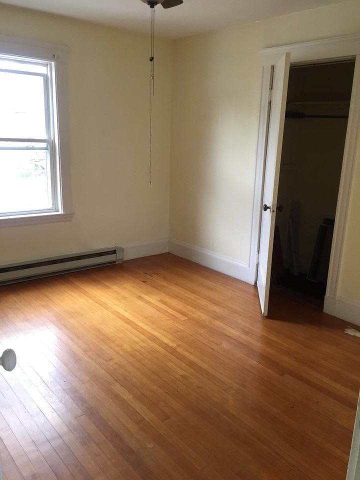 2 Vining Court #1 - Photo 3 of 5