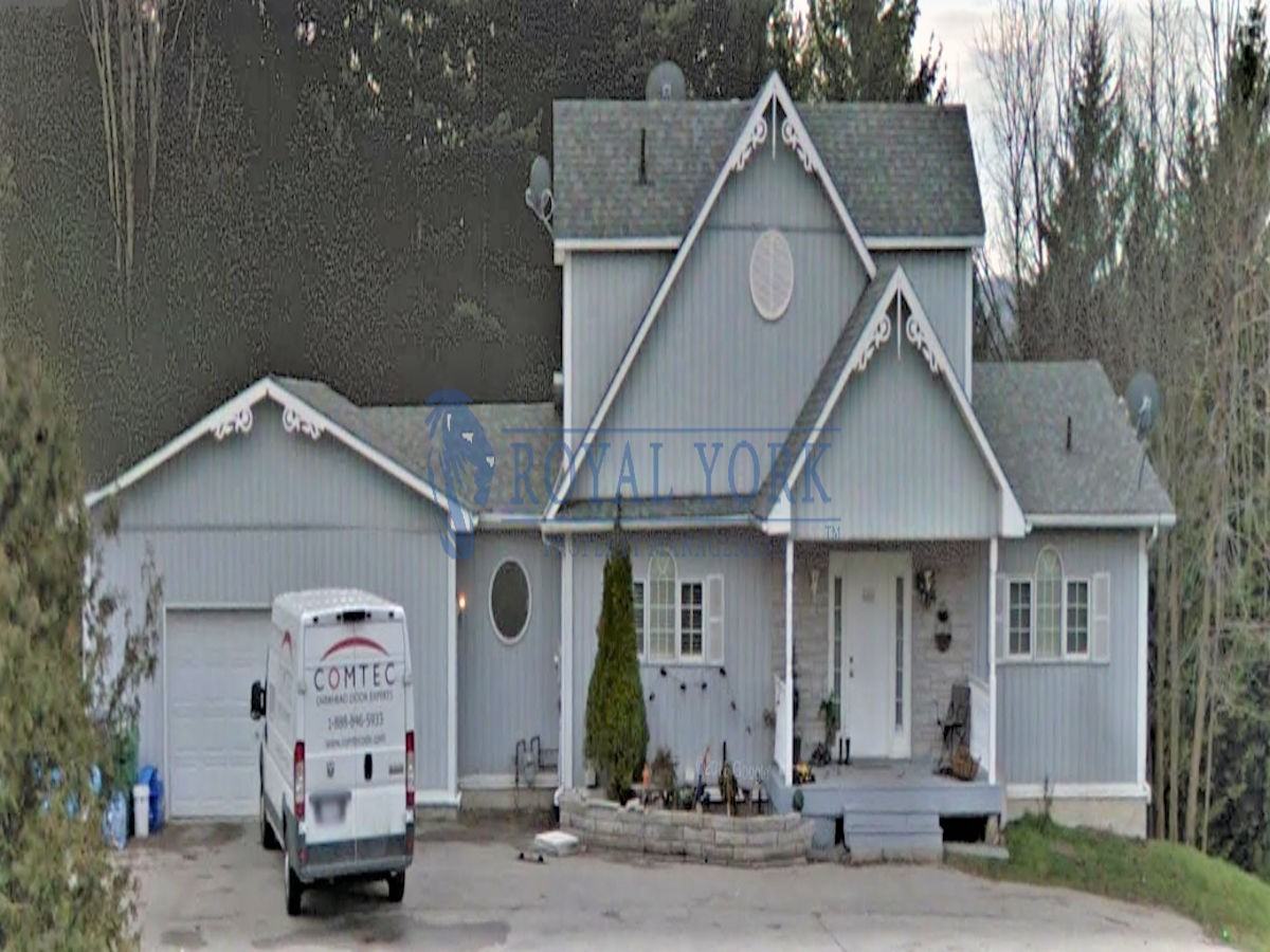 15746 Hurontario St - Photo 2 of 5