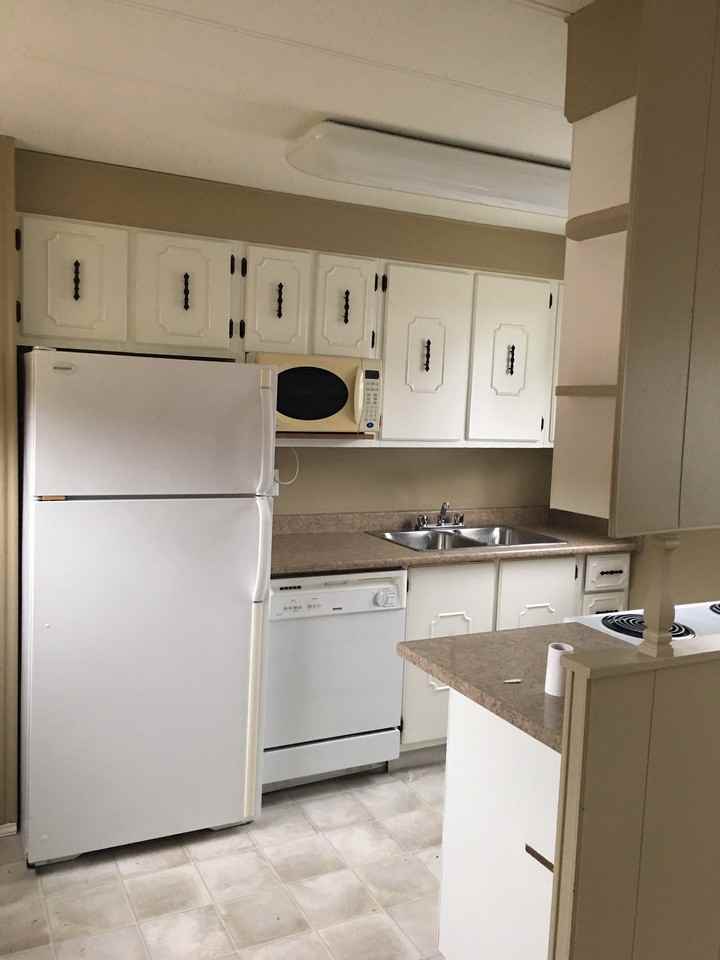 1527 Sayward rd, Sayward, BC V0P 1R0 2 Bedroom Apartment for 900/month