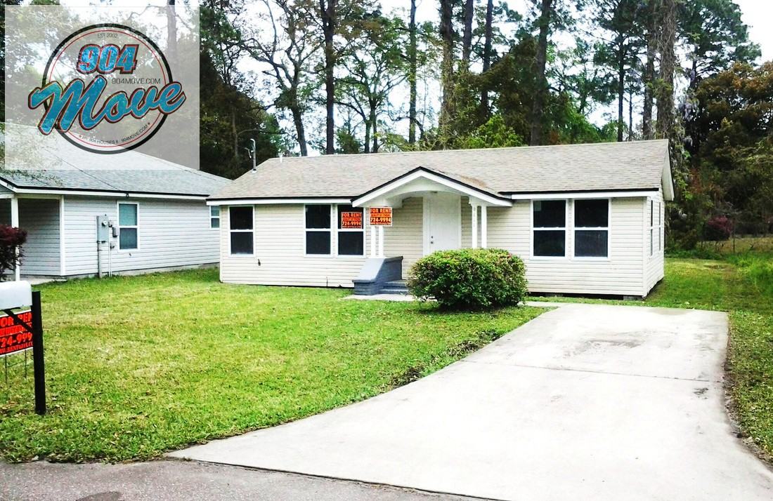 9111 11th Avenue - Photo 3 of 8