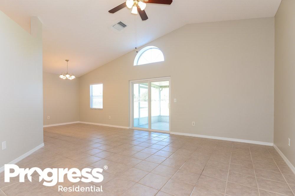 1741 Tinker Dr - Photo 2 of 14