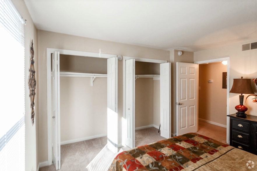 221 Plus Park Boulevard - Photo 3 of 17