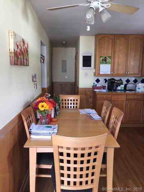 12 Carmen St - Photo 2 of 18