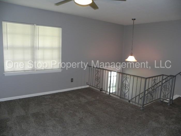 16718 East 35th St S - Photo 3 of 25