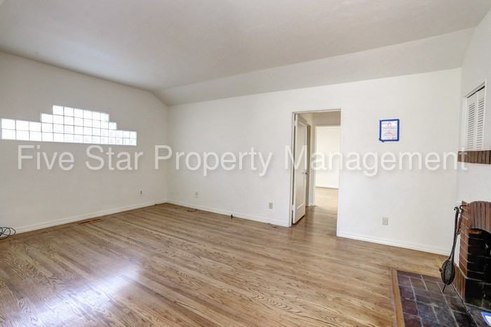 263 Alameda de las Pulgas - Photo 3 of 28