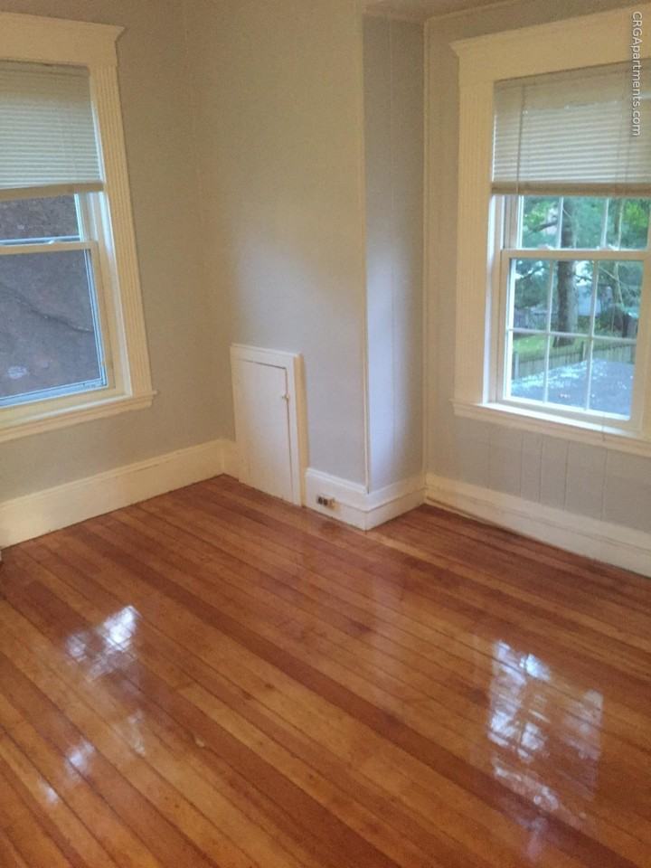 60 Kilsyth Road #1 - Photo 3 of 14