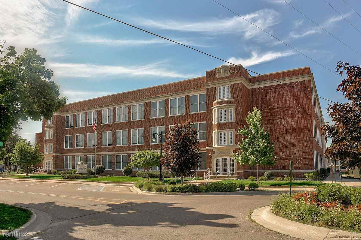 Sycamore House Senior Housing - Photo 3 of 31