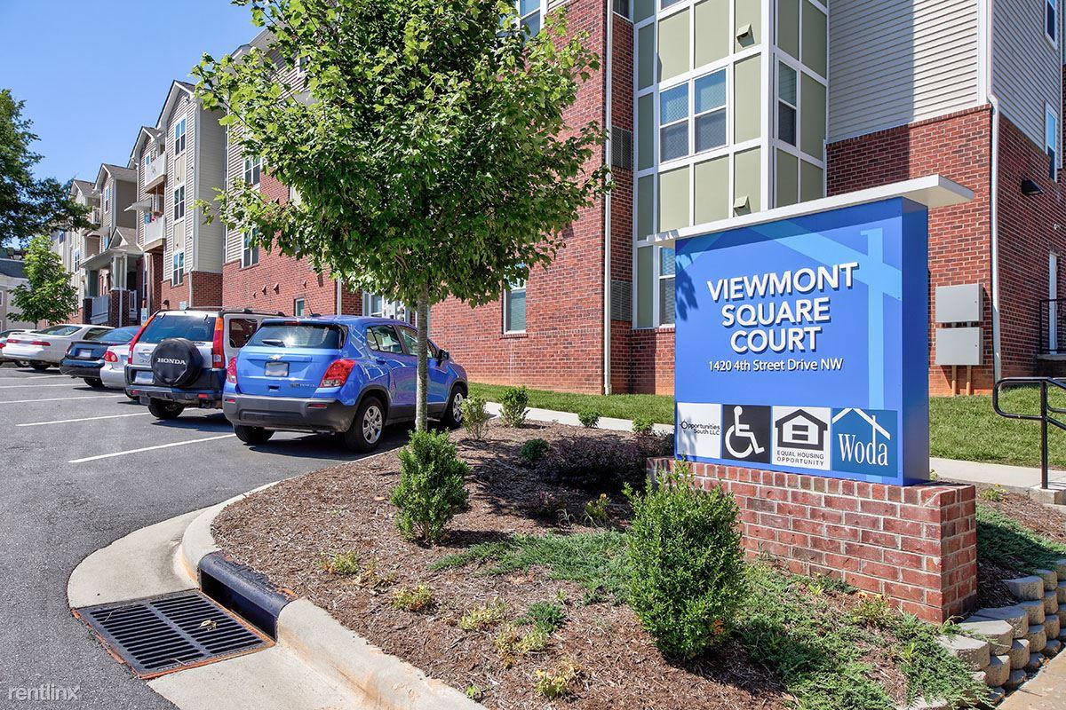 Viewmont Square Court Apartments 1420 4th Street Dr Nw, Hickory, NC