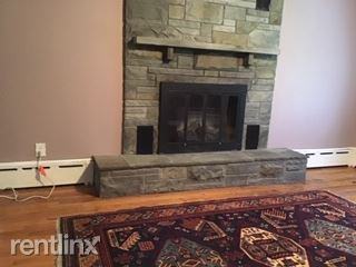 467 Ringwood Rd - Photo 2 of 4