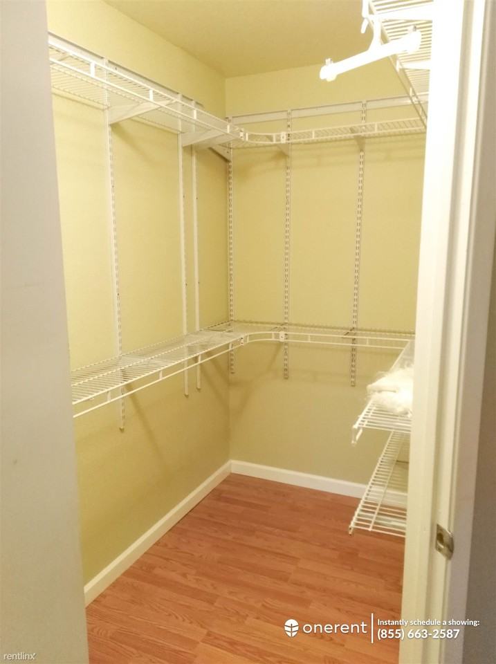 264 Napoli Ct - Photo 3 of 17