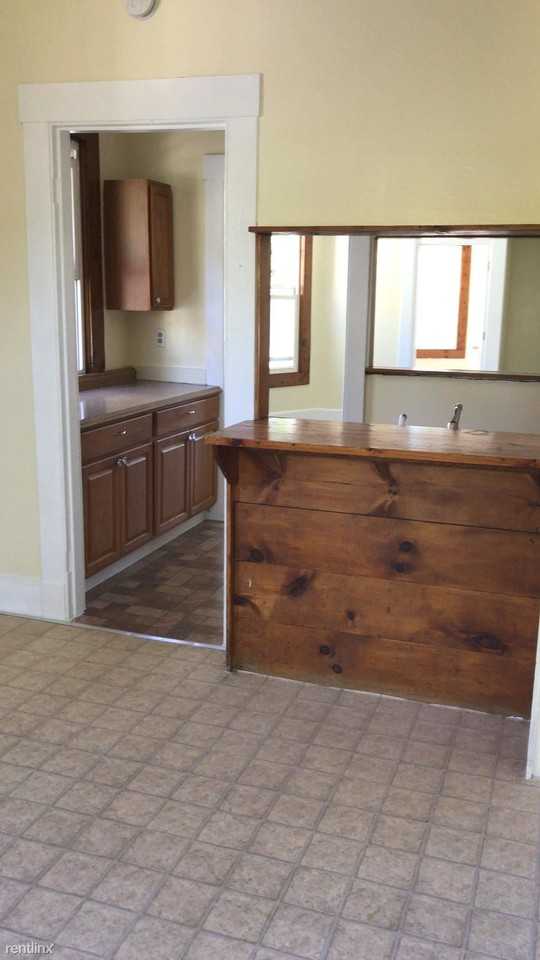 621 Elm St #Fl 2 - Photo 2 of 9