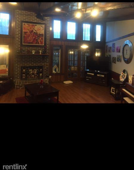 352 Petherton Pl - Photo 3 of 17