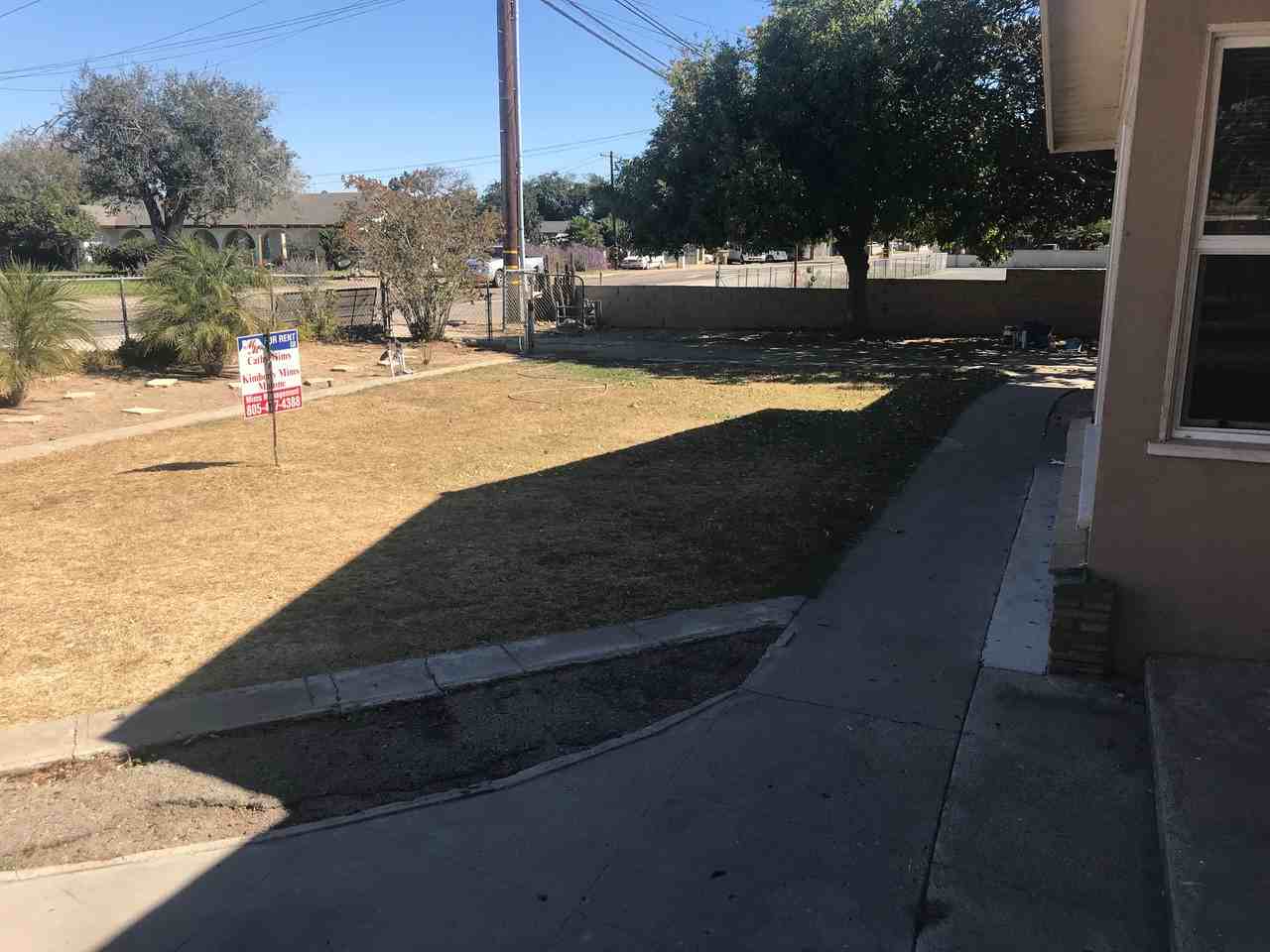 1024 E Stroube St - Photo 2 of 19