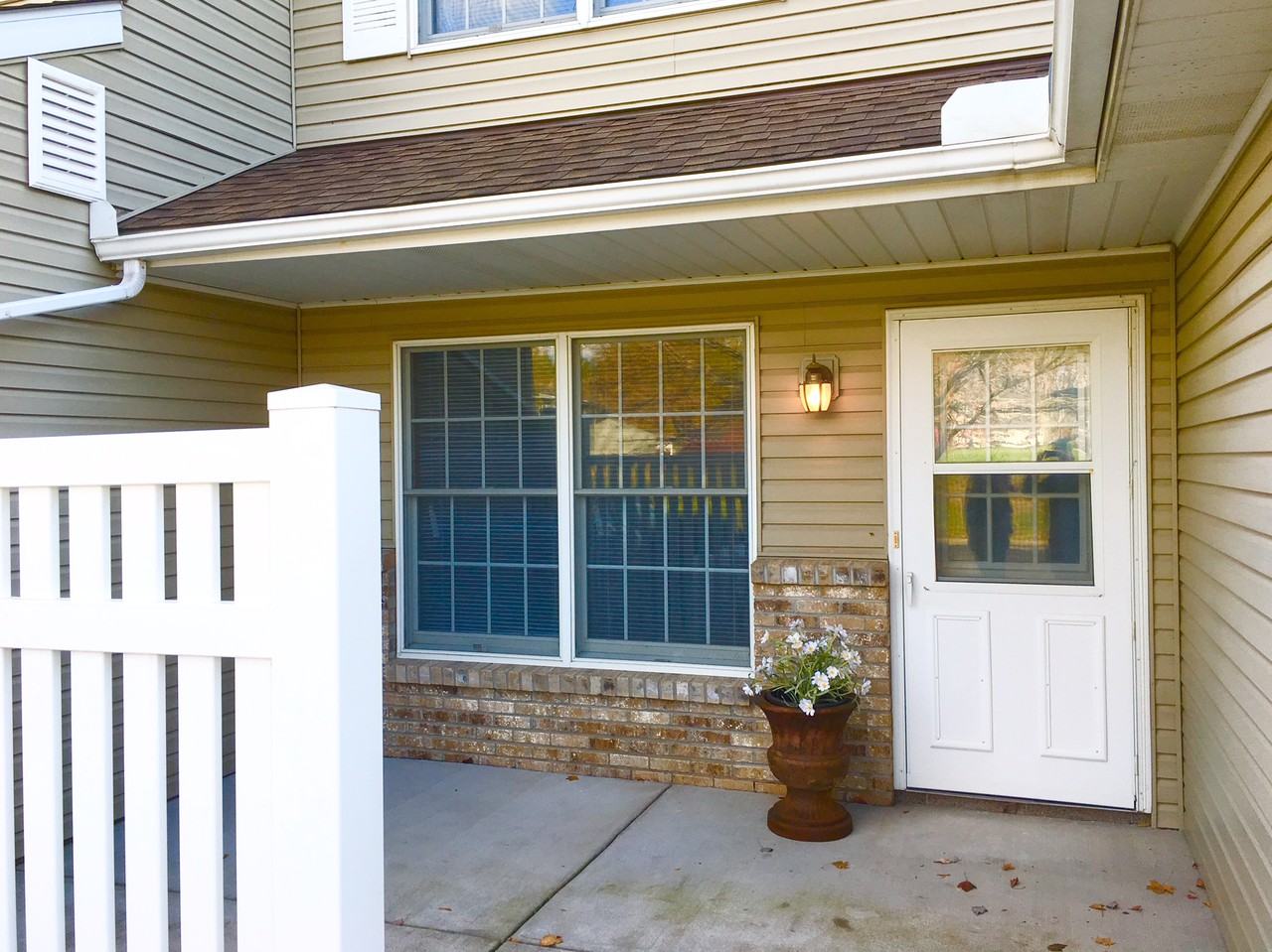 14891 58th St N #3B - Photo 3 of 22