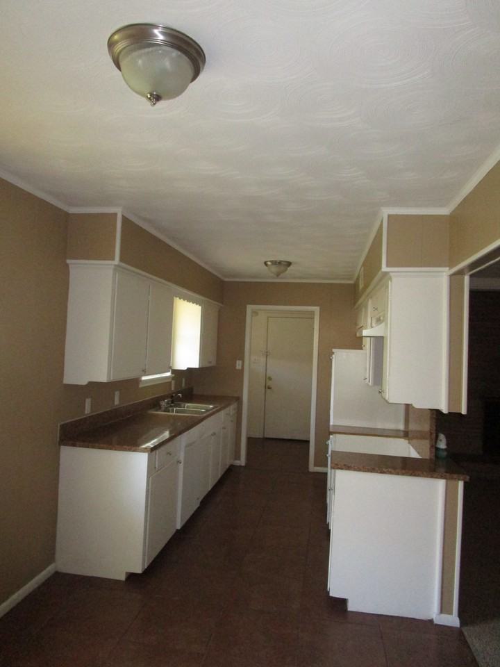 5528 Rocky Ridge Rd - Photo 3 of 11