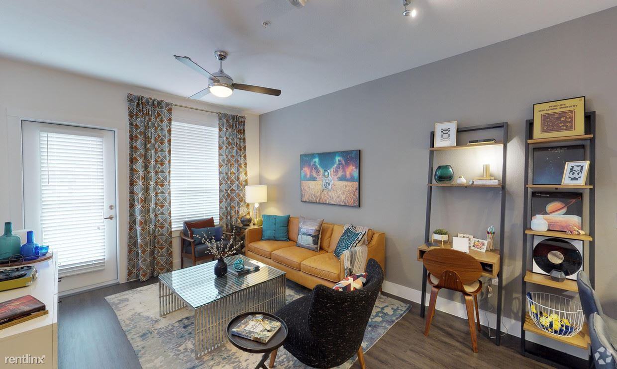 4006 Westheimer Rd - Photo 3 of 11