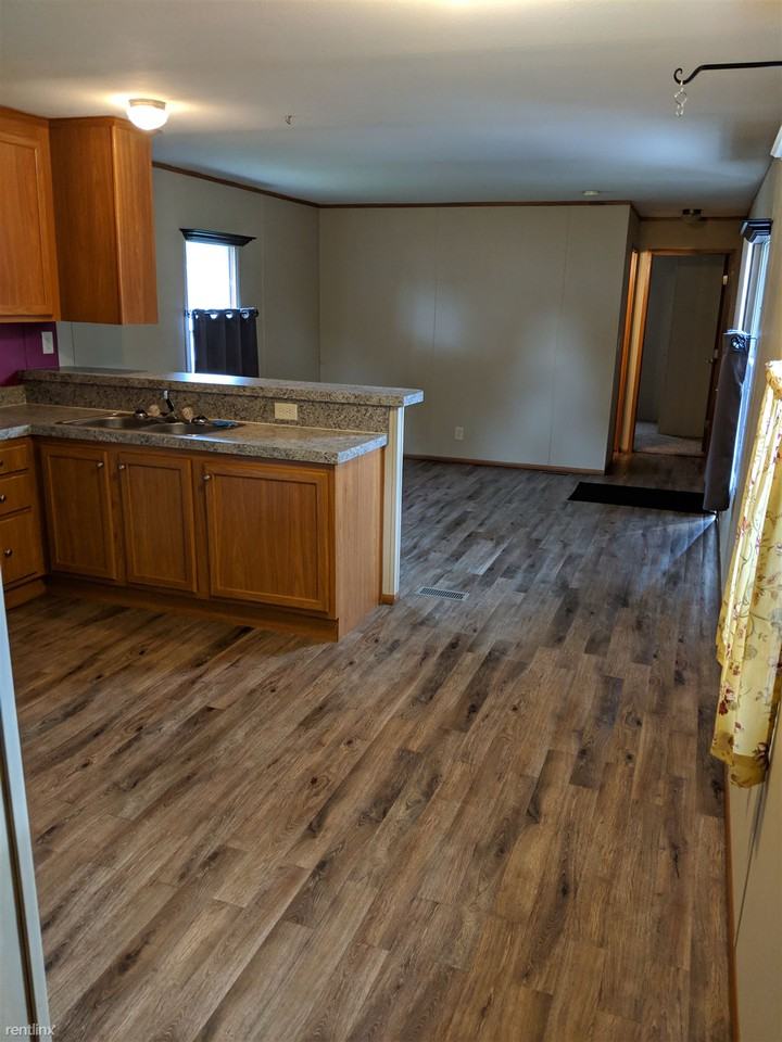 18 Cambridge Dr - Photo 2 of 7