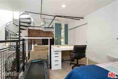 253 S Broadway #507 - Photo 3 of 19