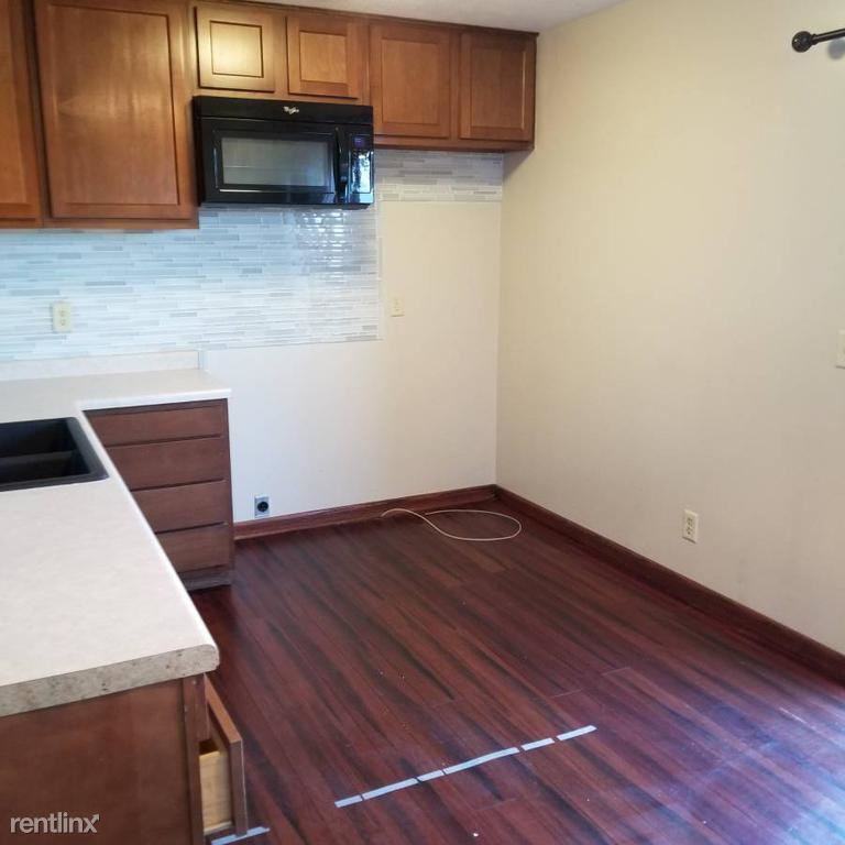 1896 Willoway Cir S - Photo 2 of 8